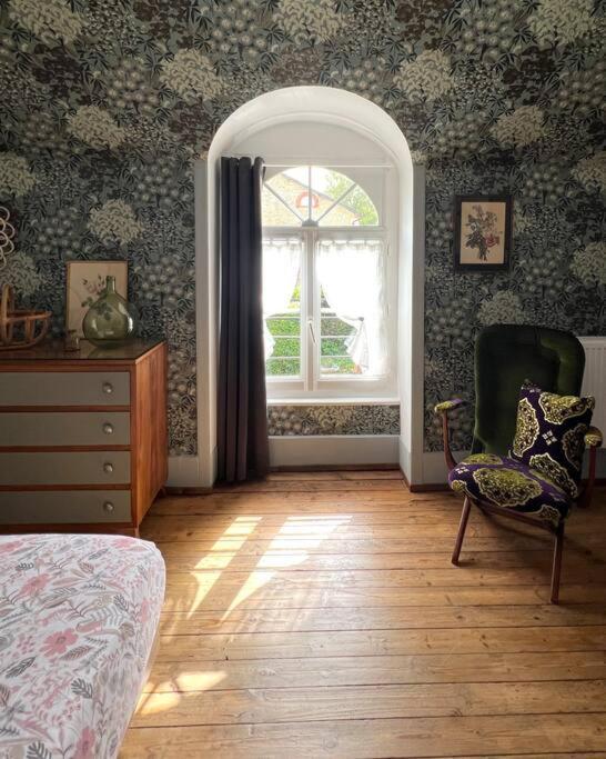 Charmante Maisonette A Arconnay Bagian luar foto