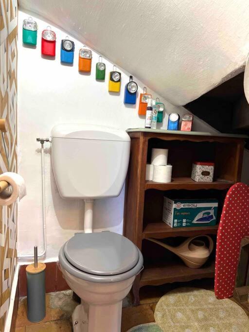Charmante Maisonette A Arconnay Bagian luar foto